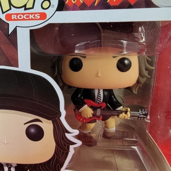 Angus young of acdc funko # 91 (nib)    with pop protector - Picture 3 of 7